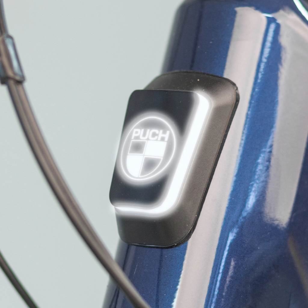 PUCH E-Modern N7 SUV | Blue Indigo GlossyPUCH E-Modern N7 SUV | Blue Indigo Glossy